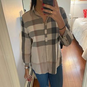 Burberry 3/4 sleeve button down